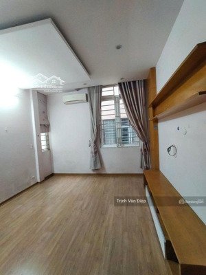 cho thuê nhà 6 tầng ngõ 381 nguyễn khang, yên hòa, cầu giấy dt 30m 6t 3 pn 14 triệu