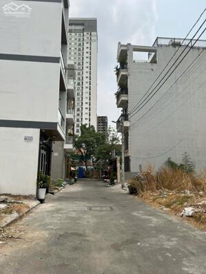 3 lô tổng 12m có bán lẻ gần mặt tiền Huỳnh Tấn Phát Q7 TP HCM