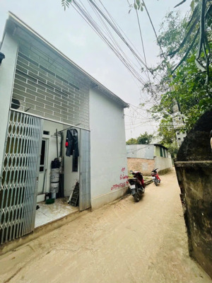 bán nhà riêng tại ngõ 2 xóm lẻ, phú bến, chương mỹ, 2,25 tỷ, 33 m2, giá cực chất