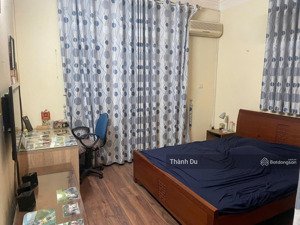 cho thuê nhà nguyên căn nguyễn văn cừ, 55m2, 3 tầng, 2 phòng ngủ giá 8.5 triệu