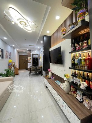 chính chủ cần bán căn hộ 2pn 2wc 69m him lam phú an