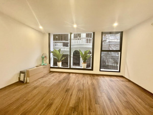 bán nhà riêng 60m2, 15 tỷ, 6pn, 6wc tại lạc long quân, p bưởi, q.tây hồ, hn