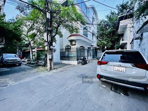 đất hiếm giá đầu tư phố ngọc thụy bồ đề - mt5m - oto 7 chỗ vào đất - sau quy hoạch ra đường lớn