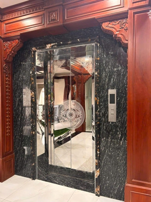 bán nhà riêng tại tân hương, 16 tỷ, 92m2, 4pn ,5wc,thang máy, 5 tầng ,hẻm xe hơi thông.