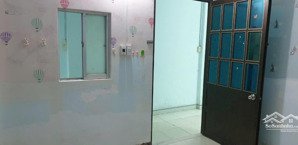 nhà đường d9, phường tây thạnh 4,5x14m cấp 4