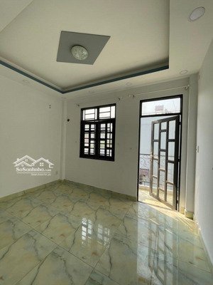 nhà gần chợ liên khu 4-5 gần khu dân cư vĩnh lộc, nhà trường học chỉ 10 phút đến aeon mall tân phú