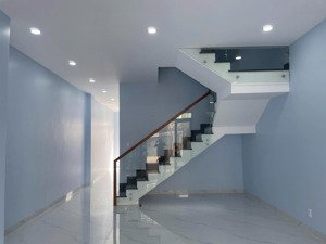 bán nhà mới xây (5m x 22 ) kdc phú lợi phường 7 quận 8 giá 8 tỷ 7