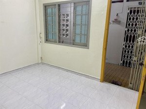 cho thuê chung cư đường bàu cát 7, tân bình: 40m² giá 4.5tr/tháng