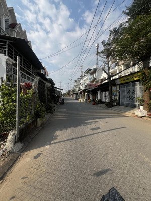 bán đất tại thạnh lộc 13, 4,6 tỷ, 52m2, mặt tiền 4m, ngõ 5.5m