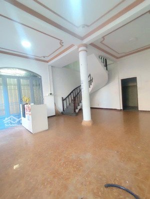 cho thuê biệt thự khu tên lửa, mt đường số 19b, dt 10 x 20m, giá 25 triệu/tháng