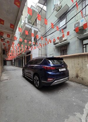 hàng hiếm lê trọng tấn - thang máy - oto ngủ trong nhà - dt: 60m2x4t - mt:4m - giá: 17,89 tỷ.