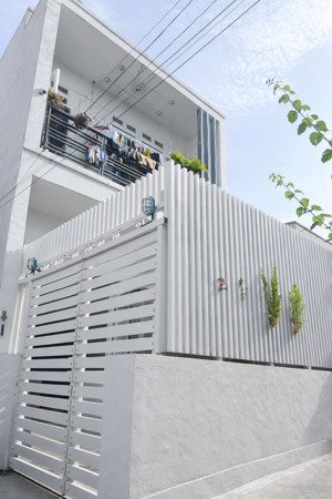 bán nhà 3 tầng ngay tô ngọc vân tam phú thủ đức gần chợ tam hà