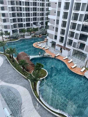 cần cho thuê căn hộ 2pn mt eastmark. giá tốt.