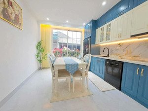 1 0 2 nhà phố ô chợ dừa, đường thông các nơi, tiện ích ngập tràn, 1 bước ra mặt phố,35mx5tầng,10tỷ5