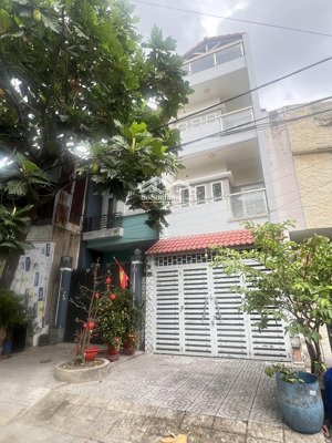 nhà 5 tầng đường hoà bình (4m x 20m) gần chợ hiệp tân giá nhỉnh 9 tỷ