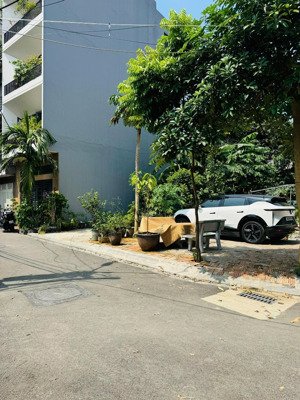 bán đất ngọc thuỵ - ô tô vào - 52m2 - 11.6 tỷ - vuông vắn