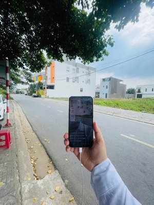 ccg siêu phẩm ngay mặt tiền hồ tri tân, tt long điền, br-vt nay là long điền, thành phố hồ chí minh