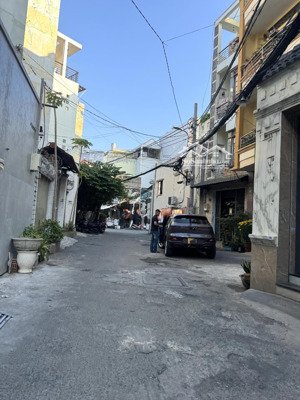 nhà 62m2-hxh-khuông việt-3,8x17-nhà 3 tầng-3pn-vuông vứt-giá 7tỷ hơn