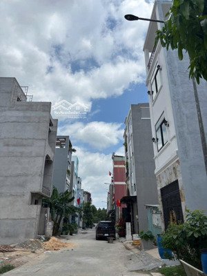 chủ gởi nền đất hồ văn long phường tân tạo quận bình tân 92m2 giá 4ty2 bớt lộc