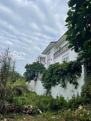 giá đầu tư lô đất nền 200m2 (10x20m)xây biệt thự khu dc nam long, phước long b, quận 9