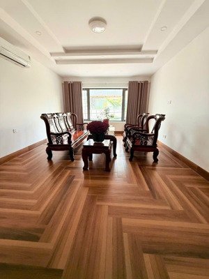 chdv cao cấp 6 tầng - thang máy 630kg xịn - khai thác dòng tiền trên 80 tr/ tháng