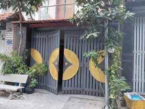 bán nhà hẻm 8m đường yến đỗ_p.tân thành (cũ), wiew công viên, 1 lầu, dt: 4.1x20,7m, giá: 8.95 tỷ tl