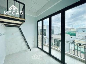 khai trương duplex mới xây 100%, bancol lớn, ngay quận 10