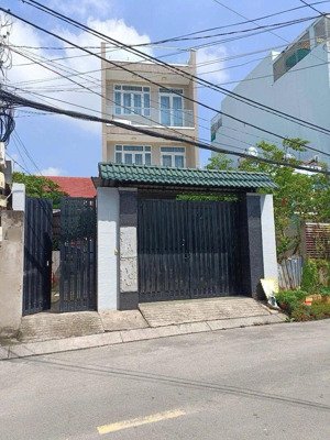 ngân hàng thanh lý! nhà 3 tầng mặt tiền đường an hội dt5,2mx28m nở hậu 10m gía chỉ 11.5 tỷ