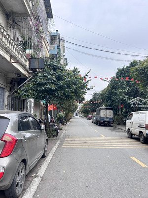 bán đất phân lô phúc đồng long biên, 83m2, vỉa hè rộng, khu dân trí, giá chào 295 triệu/m2