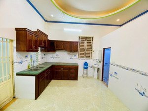 cho thuê nhà mặt tiền khu dân cư phú an , giá 6.3 triệu