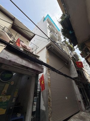 cần bán nhà mặt phố xã đàn 2, 80m2, 9 tầng, mặt tiền 6.4m, thang máy. giá 40 tỷ