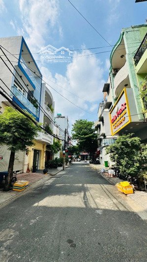 hxh 8m cách mặt tiền nguyễn hồng đào 50m - kế bên rạp galaxy, 4.2x18m [vuông vức]. chỉ 13.5 tỷ tl