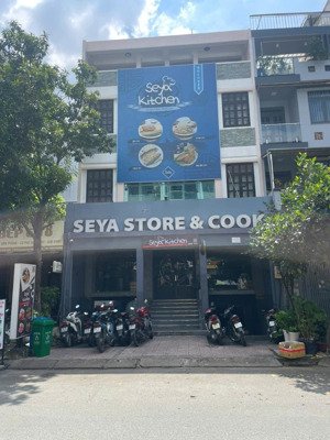 bán nhà siêu vị trí mặt tiền sư vạn hạnh, p12, quận 10 - dt: 4.5 x 20 - hđt: 120tr/th - 44.5 tỷ