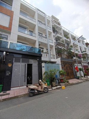 cho thuê nhà khu vip hẻm 337 tân kỳ tân quý _ p.tân sơn nhì _ hẻm nhựa 8m