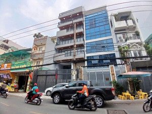 mặt tiền thống nhất - 5x26m, 1 trệt 5 lầu hiện đang cho thuê 65tr/tháng