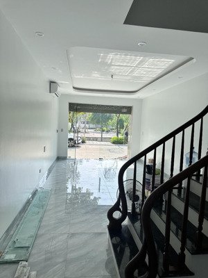 chính chủ thuê nhà khu b geleximco lê trọng tấn giáp thiên đường bảo sơn