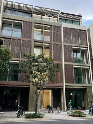 nhà phố global hoàn thiện ntcb, giá 50triệu, ngay trục đường 20m sầm uất, kinh doanh + ở.