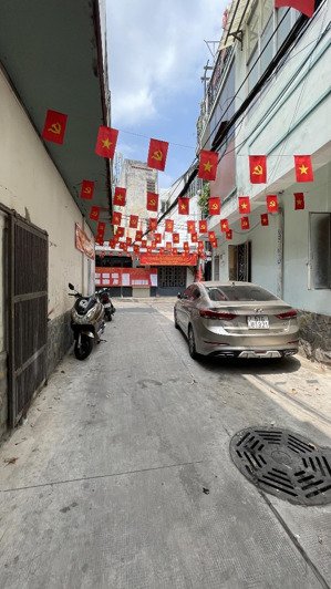 phường 10 tân bình - 2 tỷ 580 nhà bán hẻm cách 10m ra hẻm 6m đúc một lầu