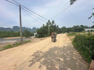 bán lô đất 880m2 bám mặt đường to tại cao dương, lương sơn- hb chỉ 3.4 tỷ