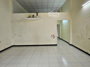 bán nhà c4 đường lương khánh thiện - liên chiểu. dt 68m2 giá 5ty250 lh 