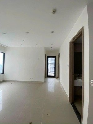 chính chủ bán căn góc 2n+ giá 4,8 tỷ toà s2 tầng 28 nội thất cđt sẵn sổ giao dịch*