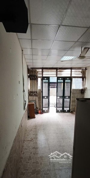 cho thuê nr tại ngõ 40, phố kẻ tạnh, giang biên: 4,5 triệu, 70m2