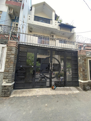 gần công viên tầm vu !! bán nhà bình thạnh 6x21m 126m2, hẻm 10m xe hơi, thông bến xe miền đông