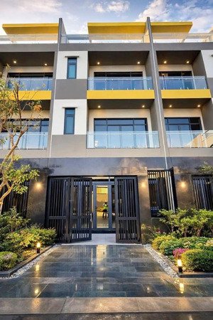 nhà phố compound - bcons eden park || sổ hồng riênh từng căn ngay trung tâm dĩ an || 