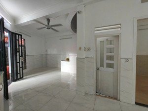 cho thuê nhà góc 2 mặt tiền đường số lý phục man