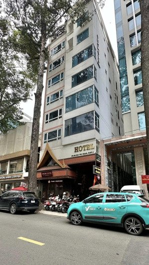 cho thuê khách sạn 40 - 42 bùi thị xuân trung tâm quận 1