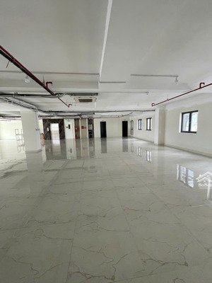 cho thuê sàn văn phòng tại huỳnh tấn phát, q7