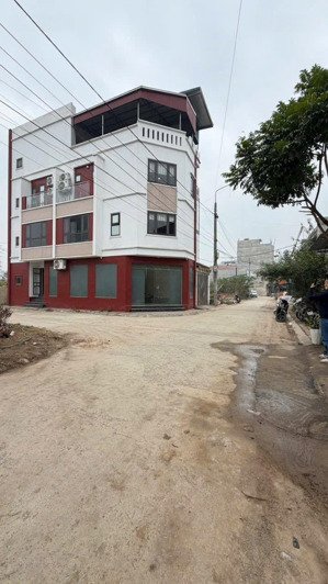 bán lô l10 trục chính đấu giá x2 la tinh đông la giá 157tr/m. lh 