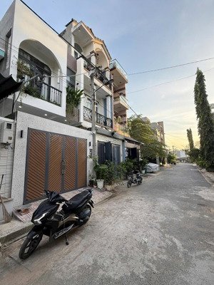 bán đất đường tl43, tam bình - 54m2 - giá 3.9 tỷ tl