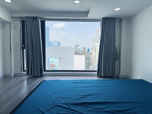 trống lại căn hộ full nội thất ngay quận 3 giá thuê 6tr/ th